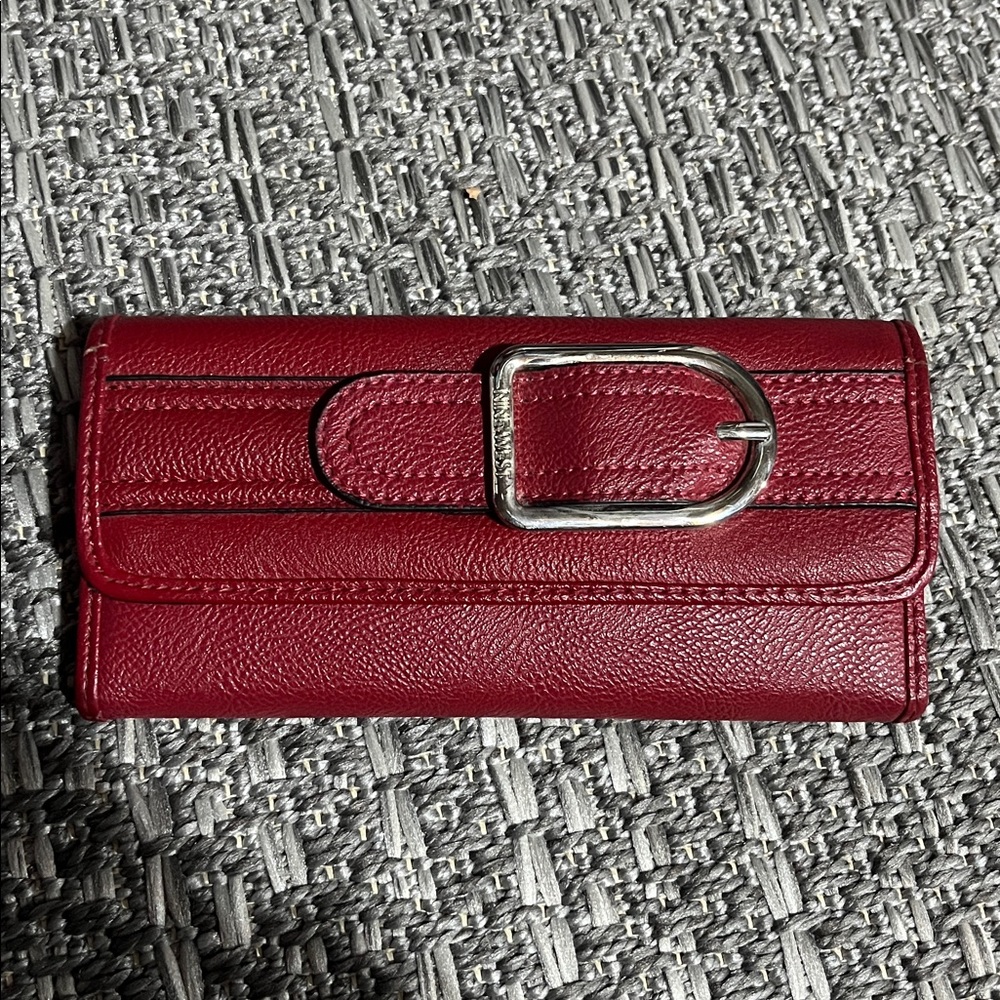 Nine West | Red Wallet